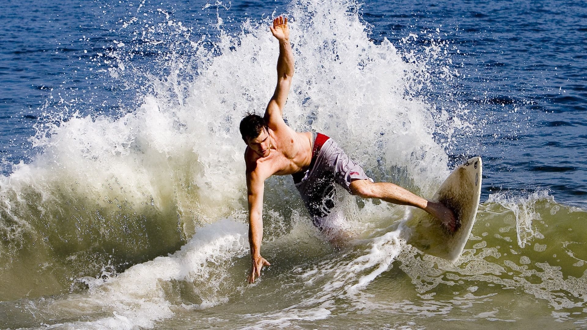“自动化判罚与新规则的结合，推动“快节奏”比赛的科学化发展”